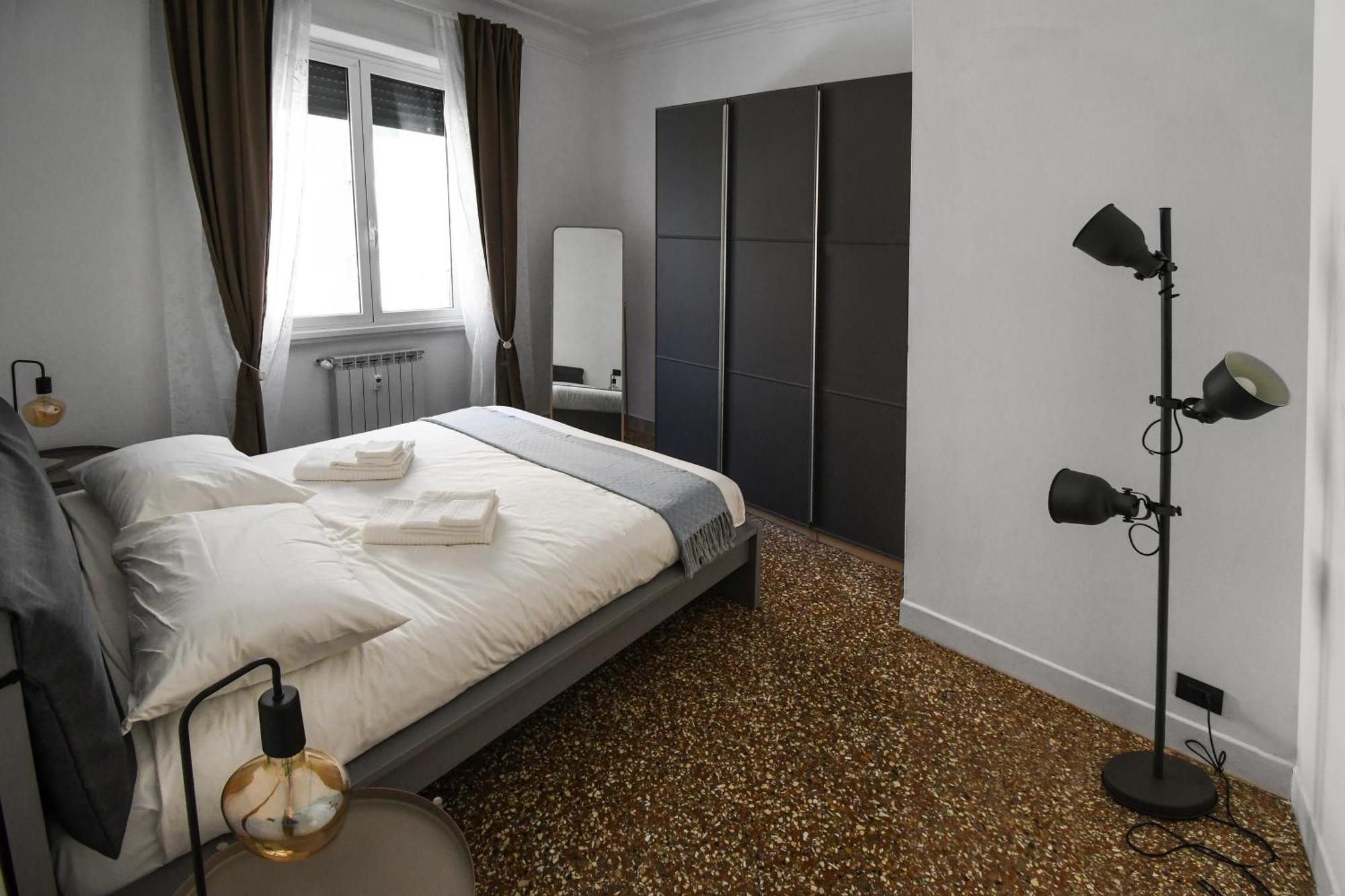 Aurelia's Hideaway, Near Vatican * Rome